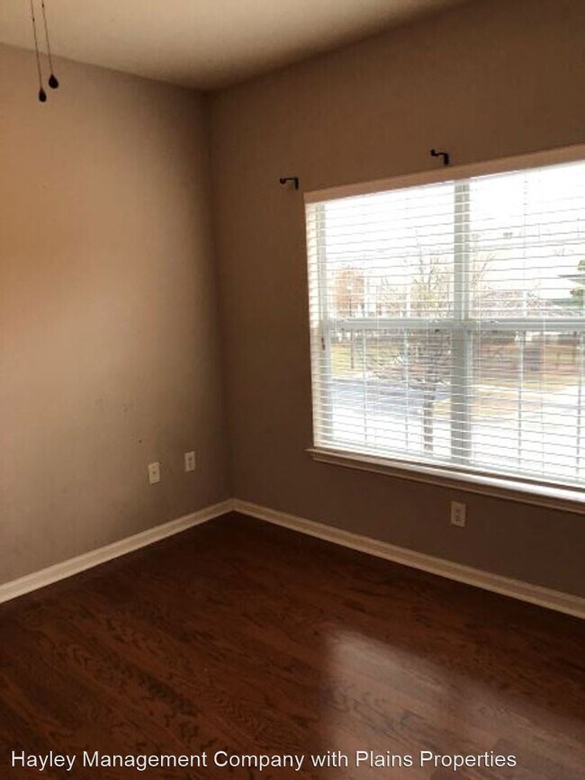 Foto del edificio - 3 br, 2 bath House - 447 W Longleaf Dr Uni...