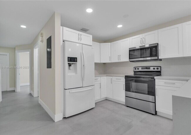 Building Photo - 3177 SW 129th Terrace