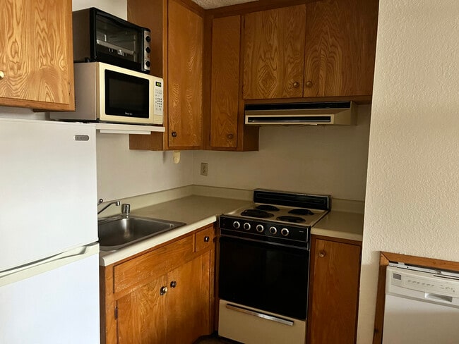 Foto del edificio - 230 A St