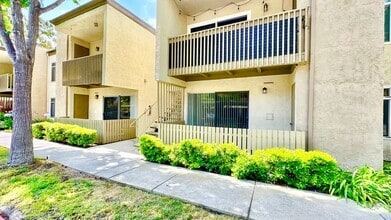 Building Photo - 432 Edgehill Ln