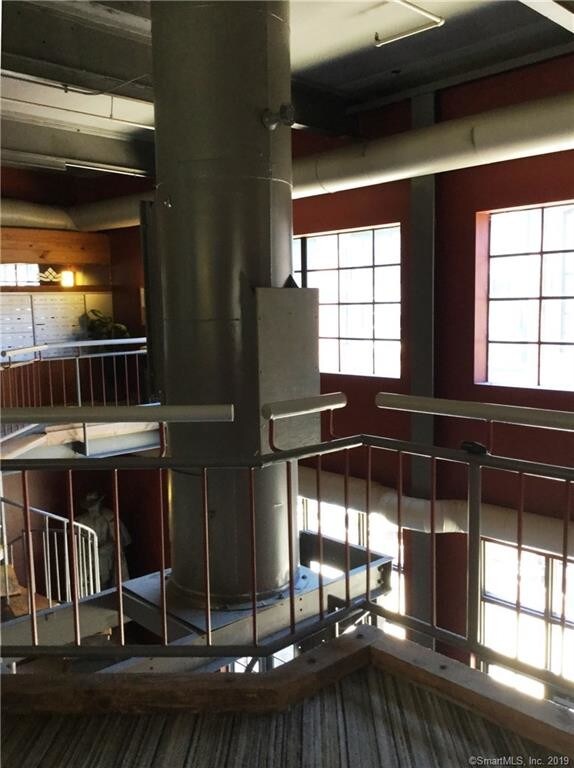Foto del edificio - 68 Thermos Ave