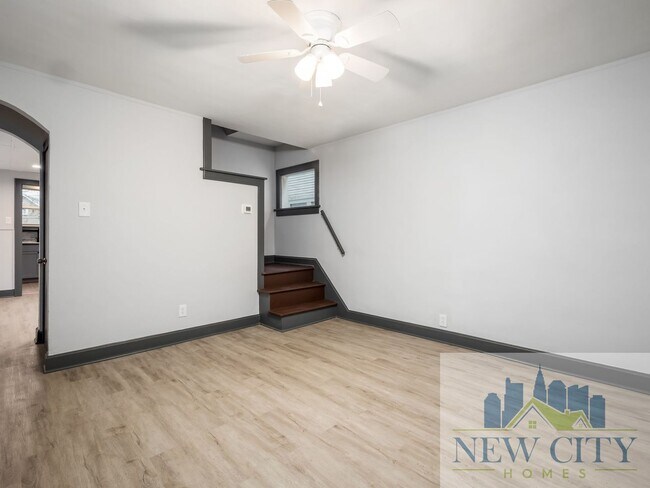 Building Photo - 381-383 Terrace Ave, Columbus, Ohio 43204