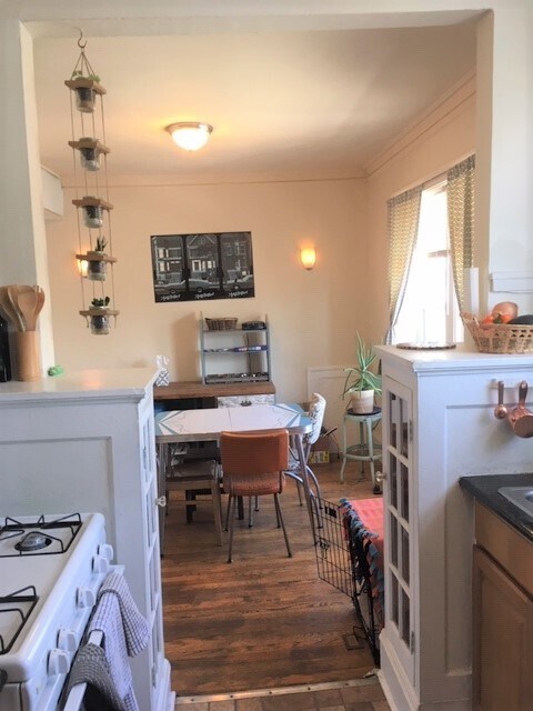 Foto del edificio - 4617 N Hamilton Ave