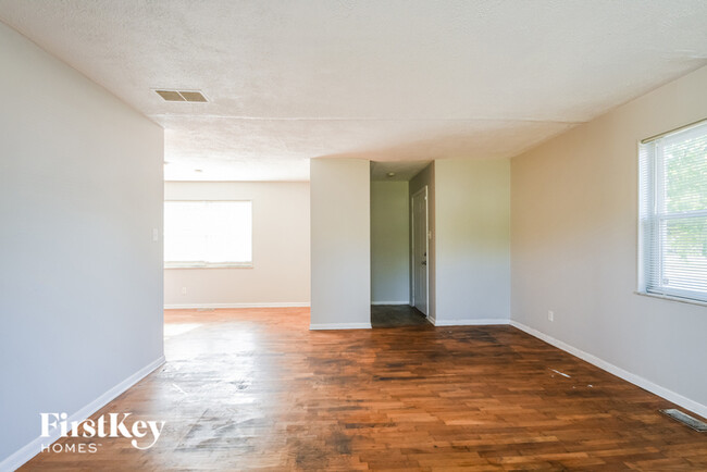 Building Photo - 10405 Curry Ct