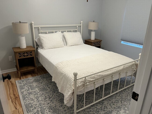 Foto del edificio - 7910 Timbercreek Ln