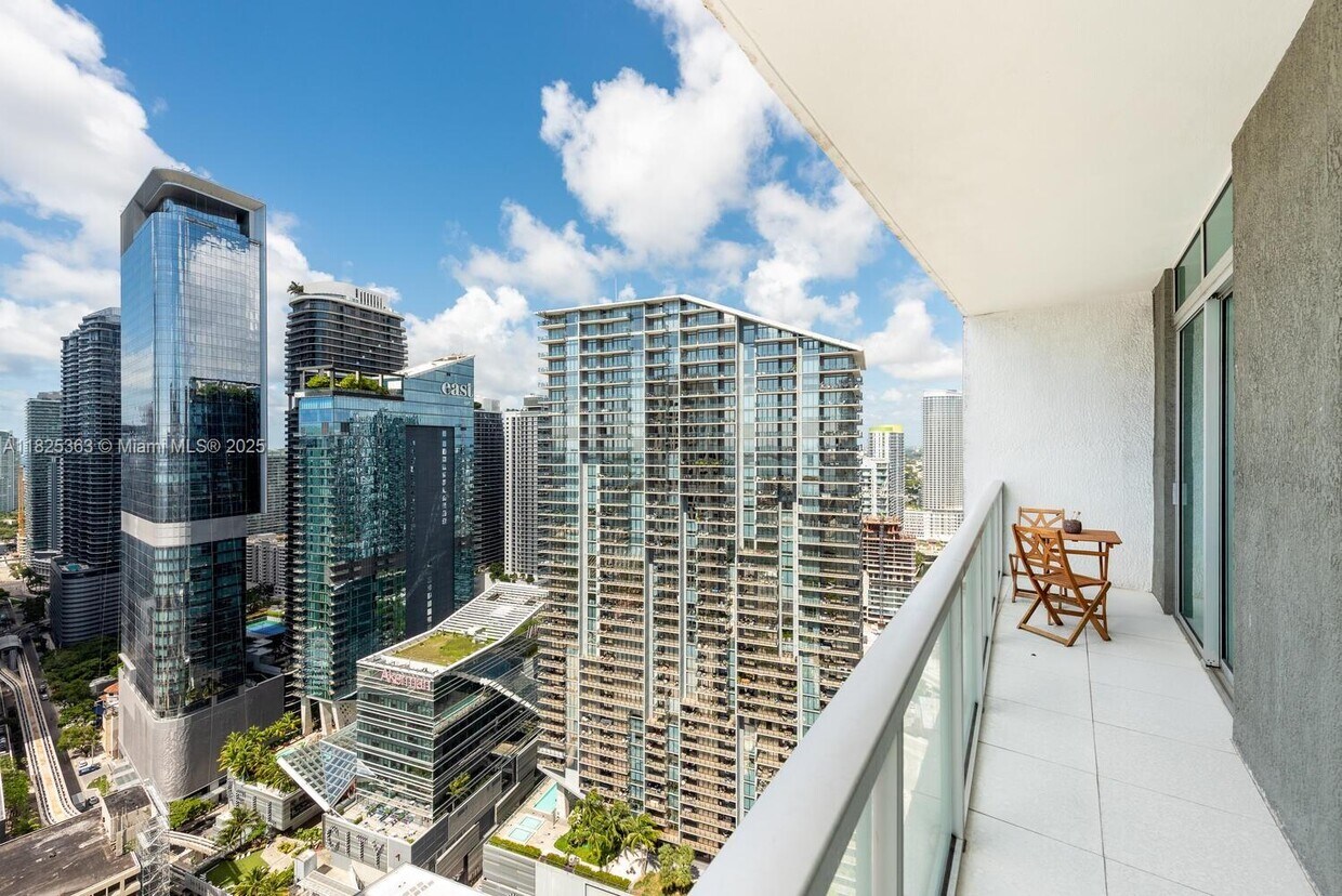 Foto principal - 55 SE 6th St
