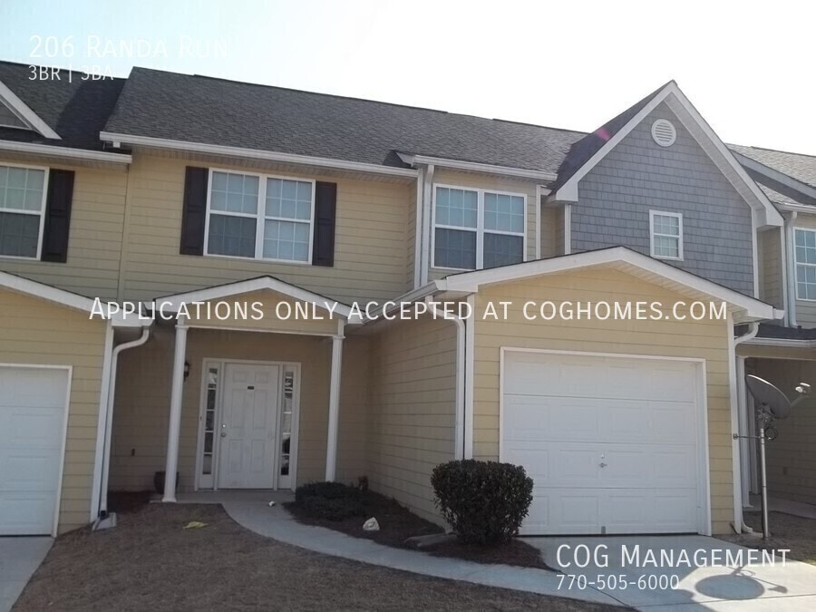 Building Photo - 206 Randa Run