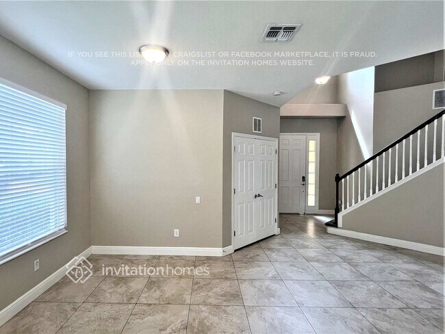 Foto del edificio - 481 Dagama Dr