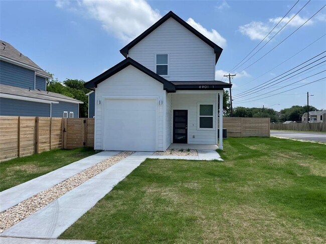 Foto del edificio - 6901 Carver Ave