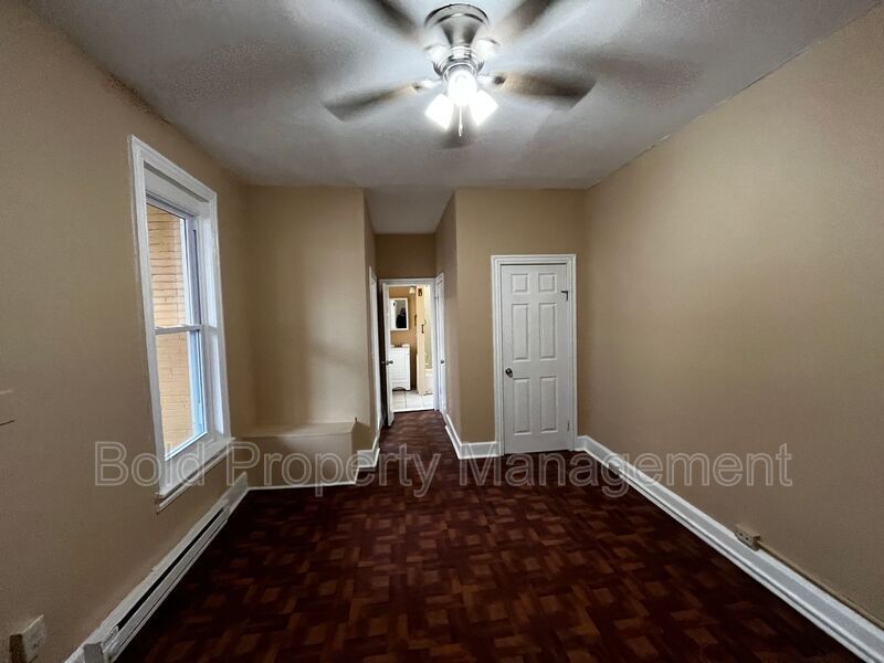 Foto del edificio - 600 N 9th St