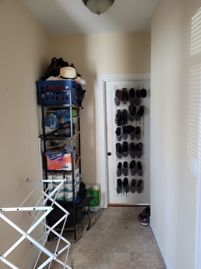 5 Irving St., #1, Somerville - 5 Irving St