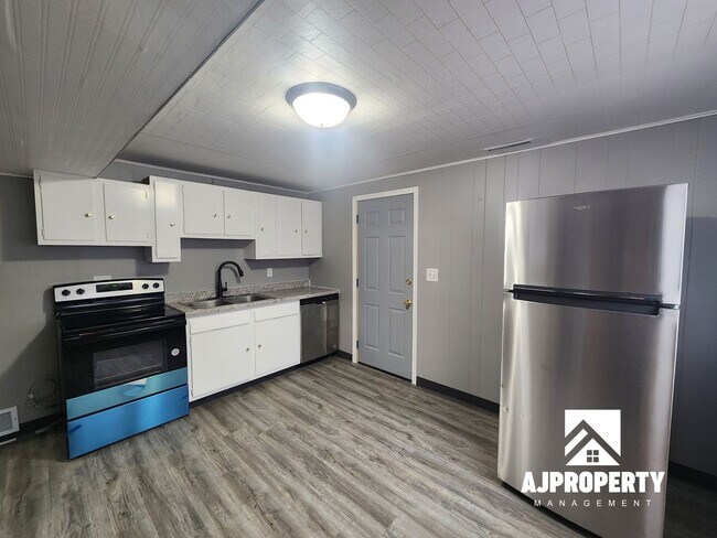 Foto del edificio - 1013 S Blauvelt Ave