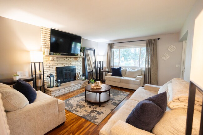 Foto del edificio - 5023 5th St NE