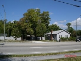 Building Photo - 1703 N Congress Ave