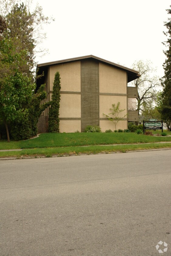 Building Photo - 1037 N 4th St