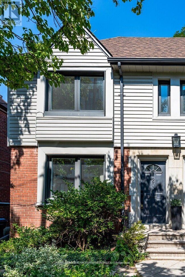 Photo du bâtiment - 20 Strathgowan Ave