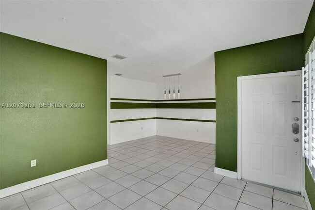 Foto del edificio - 12232 SW 148th St