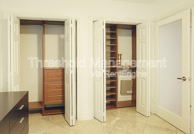 Foto del edificio - 150 SW 10th St