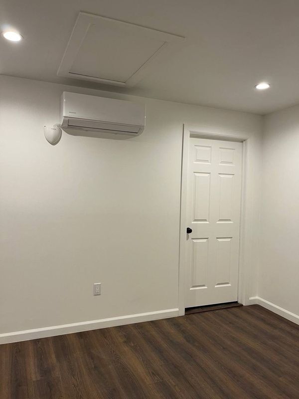 Foto del edificio - 24104 Highlander Rd