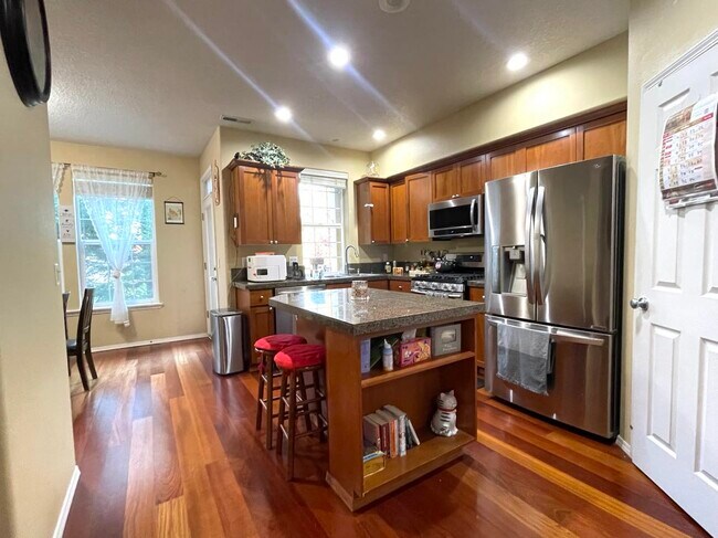 Foto del edificio - 6007 NE Alder St