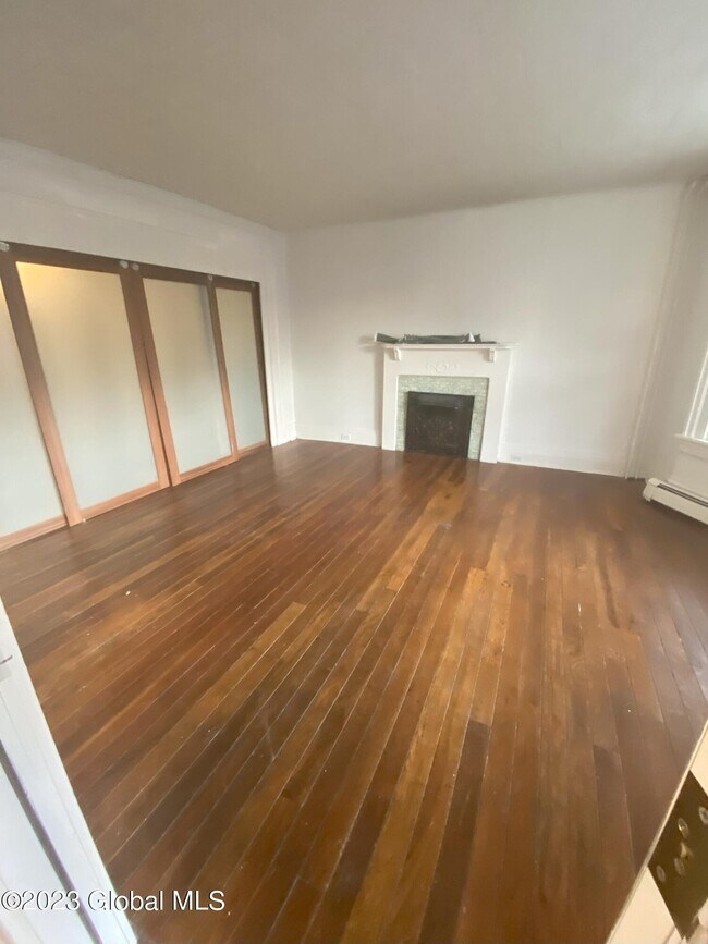 Foto del edificio - 156 7th Ave