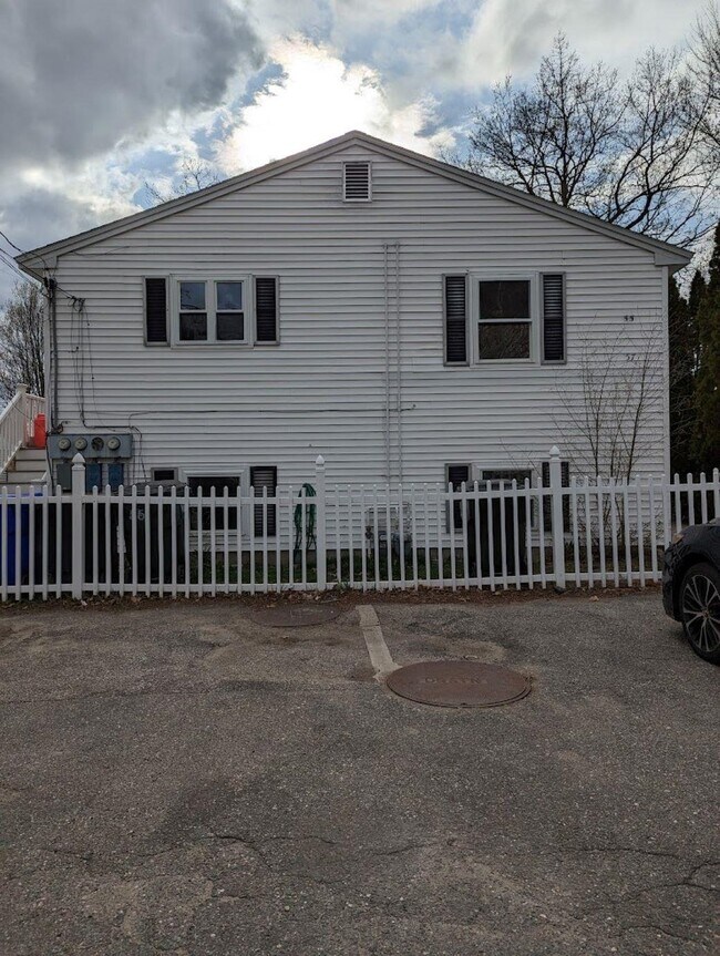 Building Photo - 57 Stevens St