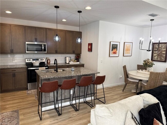 Foto del edificio - 26332 Bonita Fairways Blvd