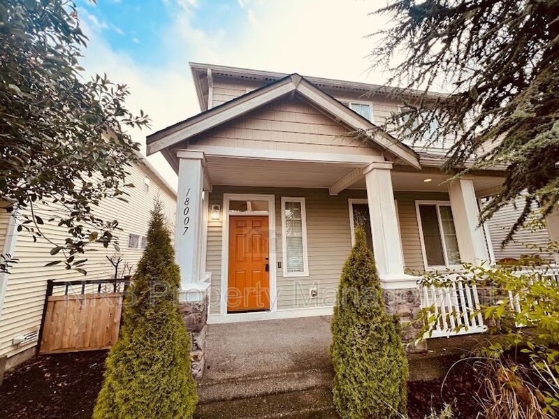 18007 97th Ave E, Puyallup, WA 98375 House for Rent in Puyallup, WA