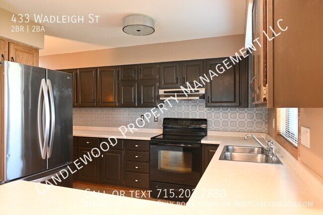 Building Photo - Dog Friendly Two Bedroom Single Family Hom...