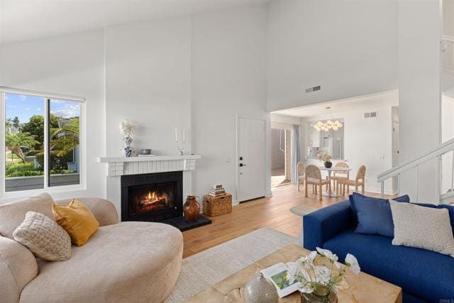 Foto del edificio - 807 Windcrest Dr