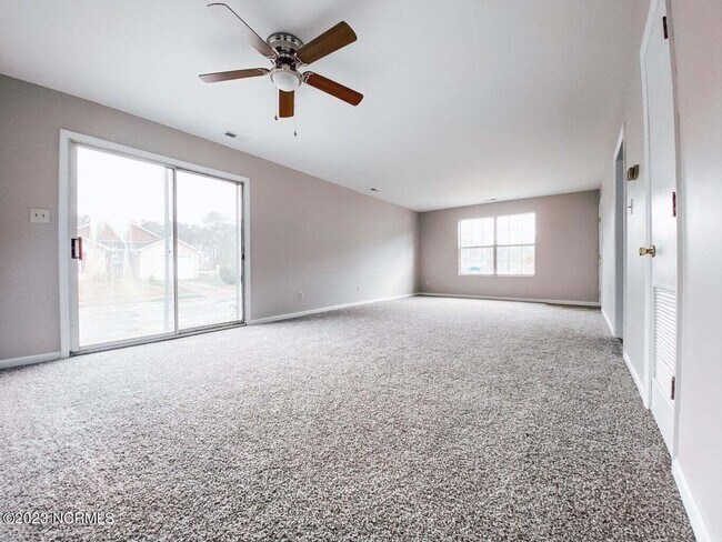 Foto del edificio - 3102 Gaitway Ct