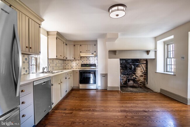 Foto del edificio - 2351 Chester Springs Rd