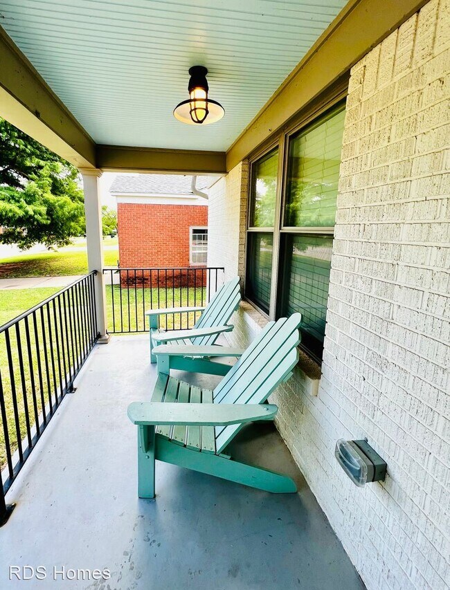 Foto del edificio - 2 br, 2 bath House - 524 NW 51st St.