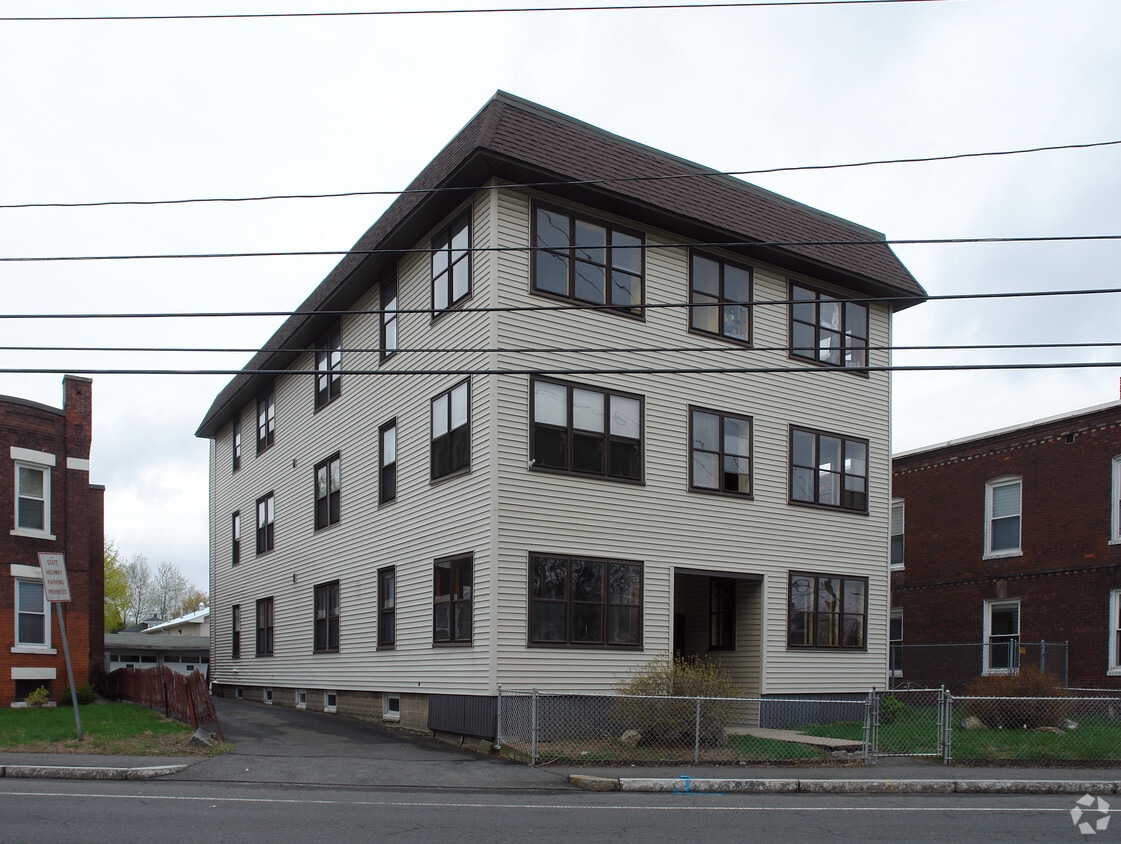 597 Chicopee St, Chicopee, MA 01013 Apartments in Chicopee, MA