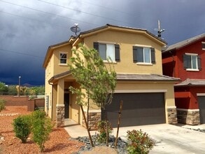 Building Photo - 355 W 200 S