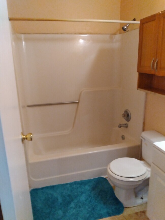 Baño - 3236 Rakeford Dr