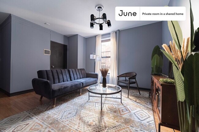 Foto del edificio - Room in Shared 4 bed/1 bath home