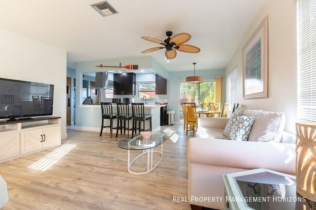 Building Photo - 2169 Pueblo Cir