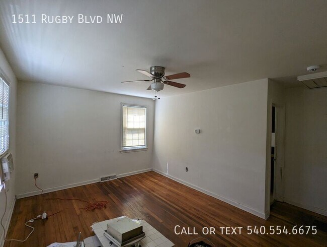 Foto del edificio - 1511 Rugby Blvd NW