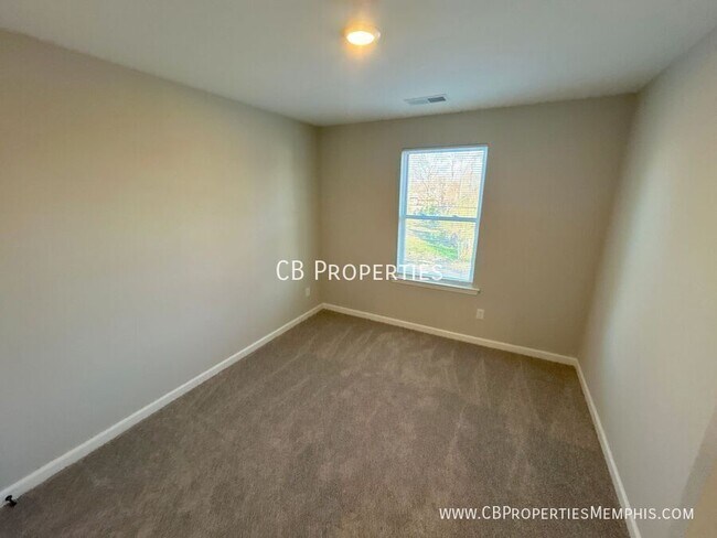 Foto del edificio - 671 Pearce St