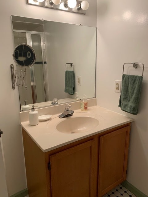 Vanity in bathroom - 1914 Biltmore St NW