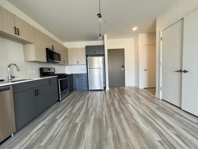 Foto del edificio - 1 bedroom in Des Plaines IL 60016