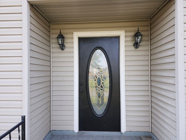 Foto del edificio - Large 4 BR, 2 Bath Country Home and Workshop