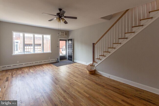 Building Photo - 1023 McKean St