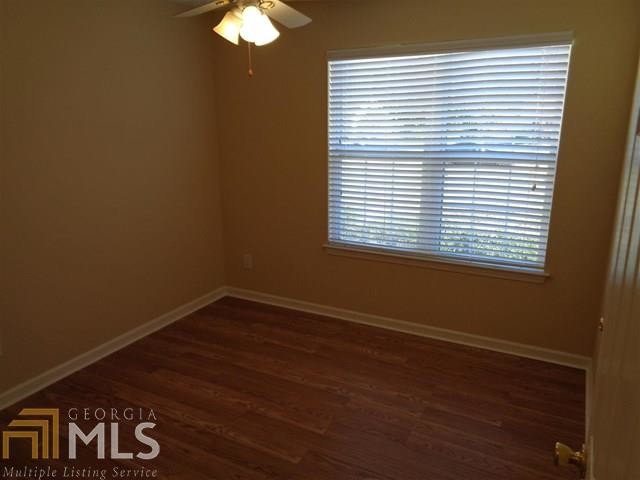 Building Photo - 405 Peeks Crossing Dr