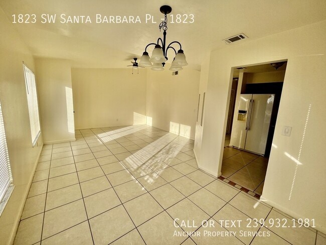 Foto del edificio - 1823 SW Santa Barbara Pl
