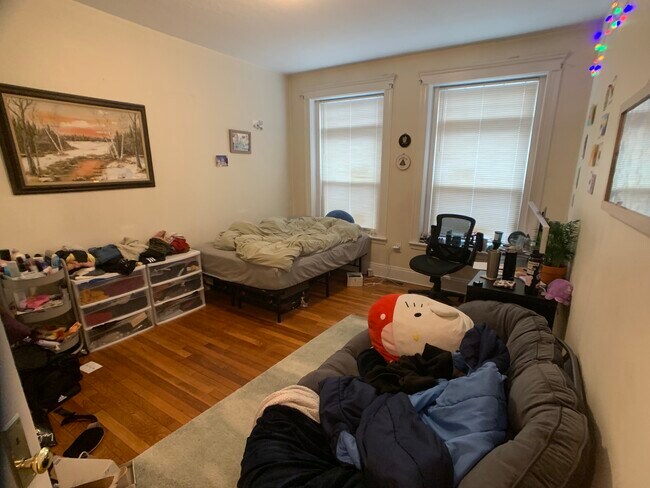 Building Photo - 191 Winthrop Rd