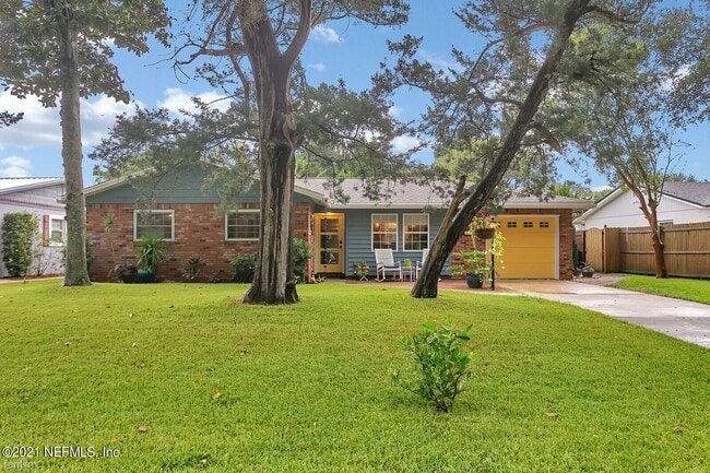 Building Photo - 3 br, 2 bath House - 214 Kenan St