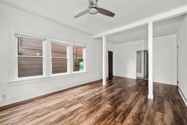 Foto del edificio - 4407 Stanford St