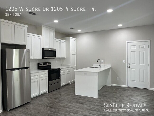 Building Photo - 1205 W Sucre Dr
